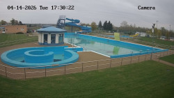 Hlavní bazén, divoká řeka