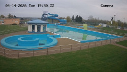 Hlavní bazén, divoká řeka