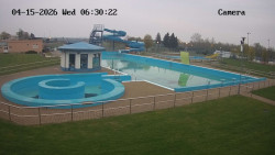 Hlavní bazén, divoká řeka