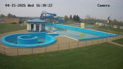 Hlavní bazén, divoká řeka