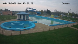 Hlavní bazén, divoká řeka