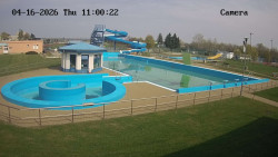 Hlavní bazén, divoká řeka