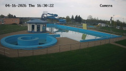 Hlavní bazén, divoká řeka