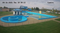 Hlavní bazén, divoká řeka