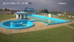 Hlavní bazén, divoká řeka