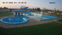 Hlavní bazén, divoká řeka