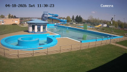 Hlavní bazén, divoká řeka