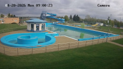 Hlavní bazén, divoká řeka