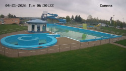 Hlavní bazén, divoká řeka