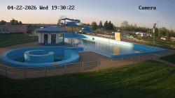 Hlavní bazén, divoká řeka