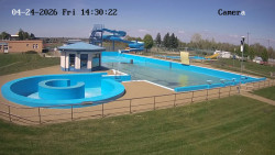 Hlavní bazén, divoká řeka