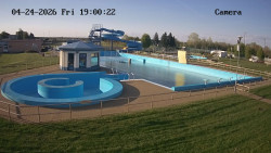 Hlavní bazén, divoká řeka