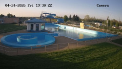 Hlavní bazén, divoká řeka