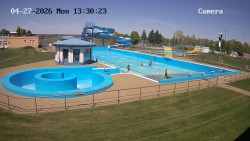 Hlavní bazén, divoká řeka