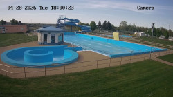 Hlavní bazén, divoká řeka