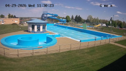 Hlavní bazén, divoká řeka