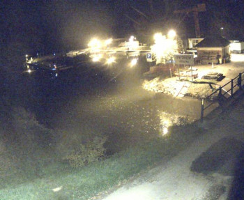 Snímek    1.11.2025 v 00:30