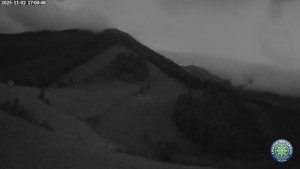 Chata na Grúni - Poludňový grúň - 2.11.2025 v 17:02 Chata na Grúni - Poludňový grúň - 2.11.2025 v 17:02