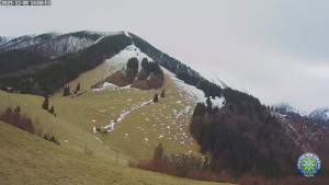 Chata na Grúni - Poludňový grúň - 8.12.2025 v 14:02 Chata na Grúni - Poludňový grúň - 8.12.2025 v 14:02