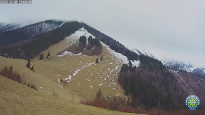 Chata na Grúni - Poludňový grúň - 8.12.2025 v 15:02 Chata na Grúni - Poludňový grúň - 8.12.2025 v 15:02