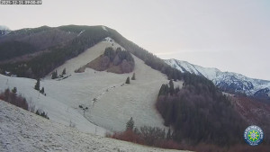 Chata na Grúni - Poludňový grúň - 15.12.2025 v 09:02 Chata na Grúni - Poludňový grúň - 15.12.2025 v 09:02