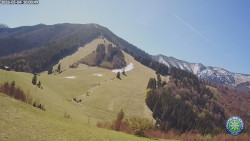 Poludňový grúň
