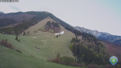 Poludňový grúň