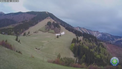 Poludňový grúň