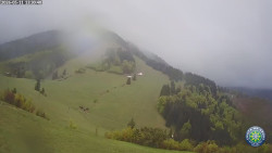 Poludňový grúň