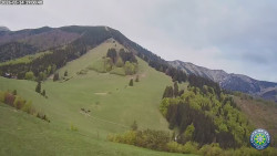 Poludňový grúň