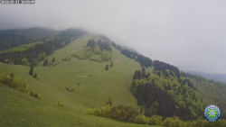 Poludňový grúň