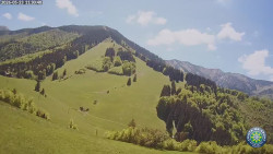 Poludňový grúň