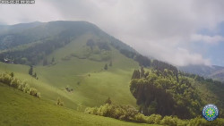 Poludňový grúň
