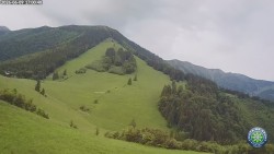 Poludňový grúň