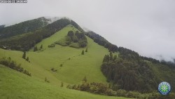 Poludňový grúň
