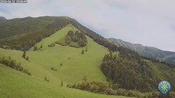 Poludňový grúň