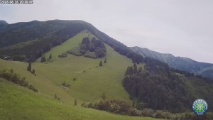 Hütte auf Grúňi - Mittagsgrün - 16.6.2026 v 20:32 Hütte auf Grúňi - Mittagsgrün - 16.6.2026 v 20:32