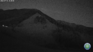 Hütte auf Grúňi - Mittagsgrün - 31.7.2026 v 21:32 Hütte auf Grúňi - Mittagsgrün - 31.7.2026 v 21:32