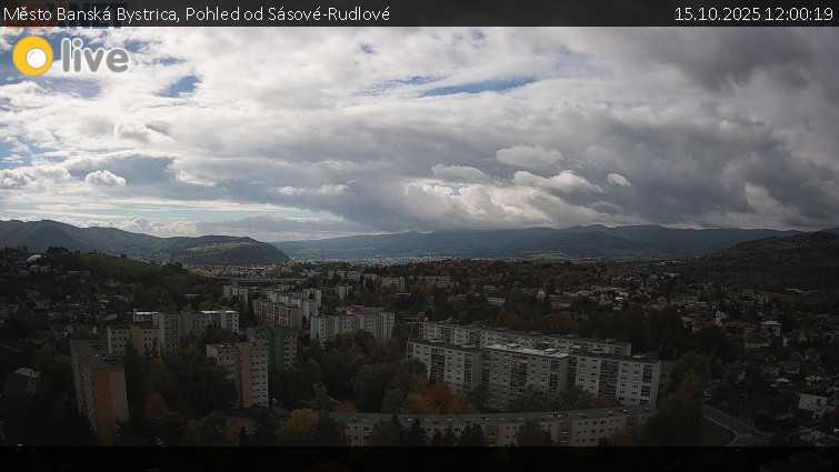 Město Banská Bystrica - Pohled od Sásové-Rudlové - 15.10.2025 v 12:00 Město Banská Bystrica - Pohled od Sásové-Rudlové - 15.10.2025 v 12:00
