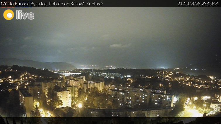 Město Banská Bystrica - Pohled od Sásové-Rudlové - 21.10.2025 v 23:00 Město Banská Bystrica - Pohled od Sásové-Rudlové - 21.10.2025 v 23:00