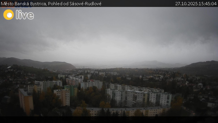 Město Banská Bystrica - Pohled od Sásové-Rudlové - 27.10.2025 v 15:45 Město Banská Bystrica - Pohled od Sásové-Rudlové - 27.10.2025 v 15:45