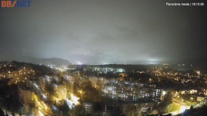 Město Banská Bystrica - Pohled od Sásové-Rudlové - 28.10.2025 v 18:15 Město Banská Bystrica - Pohled od Sásové-Rudlové - 28.10.2025 v 18:15