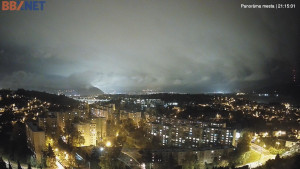 Město Banská Bystrica - Pohled od Sásové-Rudlové - 28.10.2025 v 21:15 Město Banská Bystrica - Pohled od Sásové-Rudlové - 28.10.2025 v 21:15