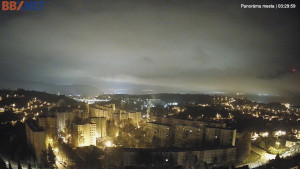 Město Banská Bystrica - Pohled od Sásové-Rudlové - 15.11.2025 v 03:30 Město Banská Bystrica - Pohled od Sásové-Rudlové - 15.11.2025 v 03:30