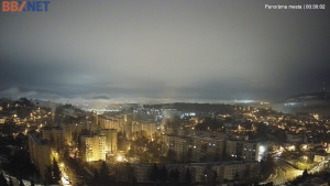 Město Banská Bystrica - Pohled od Sásové-Rudlové - 4.12.2025 v 00:30 Město Banská Bystrica - Pohled od Sásové-Rudlové - 4.12.2025 v 00:30