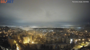 Město Banská Bystrica - Pohled od Sásové-Rudlové - 4.12.2025 v 00:45 Město Banská Bystrica - Pohled od Sásové-Rudlové - 4.12.2025 v 00:45