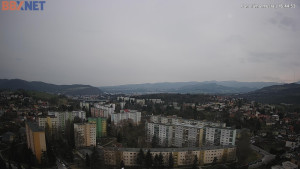 Město Banská Bystrica - Pohled od Sásové-Rudlové - 29.3.2026 v 16:45 Město Banská Bystrica - Pohled od Sásové-Rudlové - 29.3.2026 v 16:45