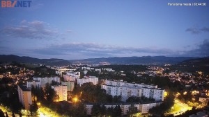 Město Banská Bystrica - Pohled od Sásové-Rudlové - 16.6.2026 v 03:45 Město Banská Bystrica - Pohled od Sásové-Rudlové - 16.6.2026 v 03:45