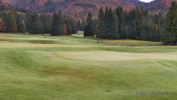 Sjezdovky, Golfové hřiště
