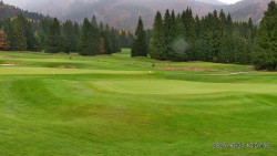 Sjezdovky, Golfové hřiště